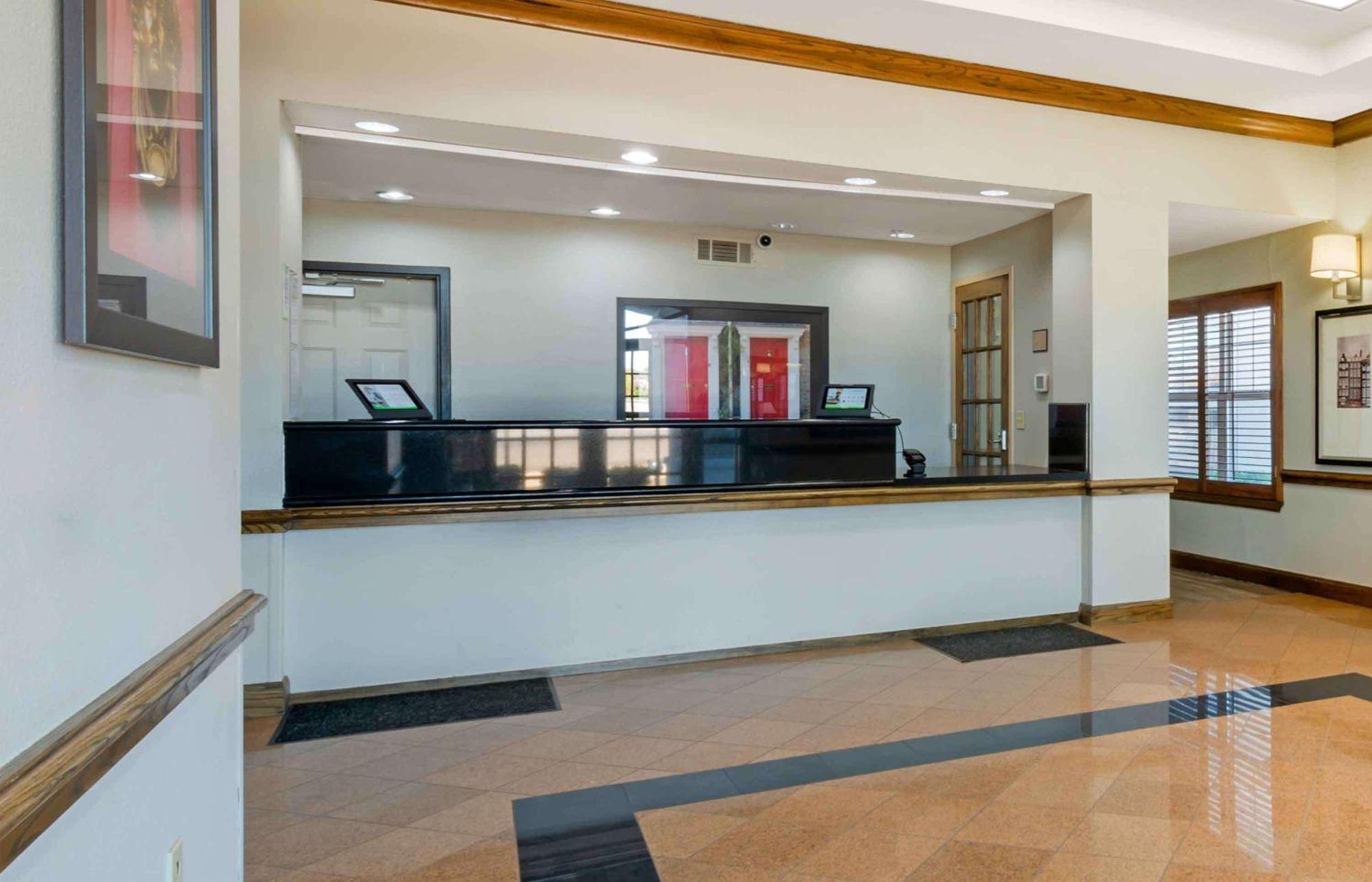 Extended Stay America Suites - Kansas City - Lenexa - 87Th St Όβερλαντ Παρκ Εξωτερικό φωτογραφία